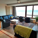 Apartmán By The Sea Near Marina