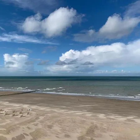 Lägenhet By The Sea Near Marina *